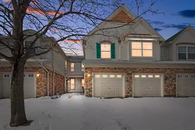 346 Bay Tree Circle, Vernon Hills, IL 60061 - Photo 2