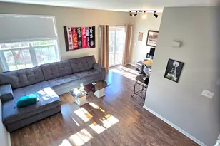 273 W 20th St, Lombard, IL 60148 - Photo 10