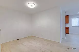 [Address not provided], Vernon Hills, IL 60061 - Photo 8