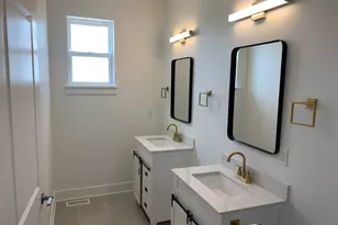 1511 6th St, Harvard, IL 60033 - Photo 10