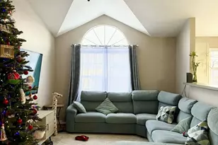 106 Allerton Dr, Schaumburg, IL 60194 - Photo 4