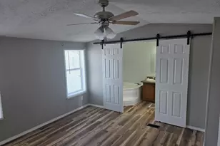 6 Leo Dr, Bloomington, IL 61701 - Photo 8