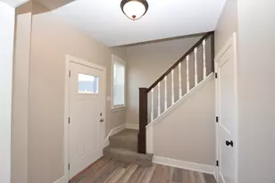 97 Gates St, Crystal Lake, IL 60014 - Photo 10