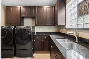 2115 Kenilworth Ave, Berwyn, IL 60402 - Photo 26