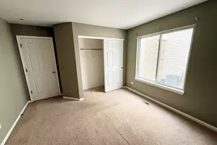 2732 Flagstone Cir, Naperville, IL 60564 - Photo 14