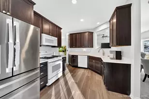 1567 Galway Dr, Aurora, IL 60505 - Photo 10