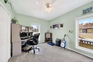 1567 Galway Dr, Aurora, IL 60505 - Photo 16