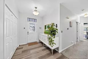 1567 Galway Dr, Aurora, IL 60505 - Photo 2