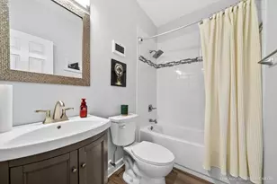 1567 Galway Dr, Aurora, IL 60505 - Photo 18