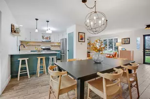 814 Roger Rd, Woodstock, IL 60098 - Photo 8