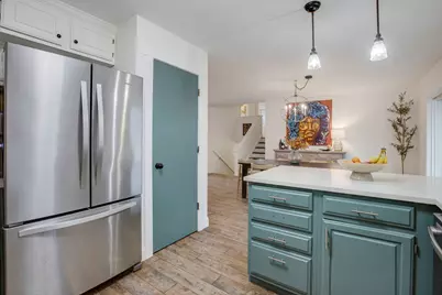 814 Roger Road, Woodstock, IL 60098 - Photo 10