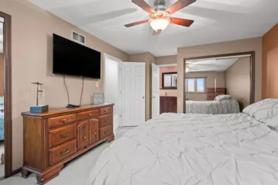 16647 Tower Court, Tinley Park, IL 60477 - Photo 18