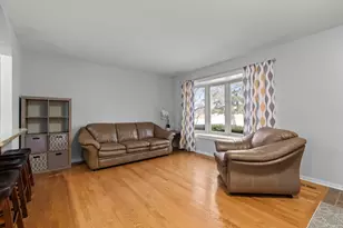 16647 Tower Ct, Tinley Park, IL 60477 - Photo 10