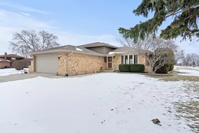 16647 Tower Court, Tinley Park, IL 60477 - Photo 2