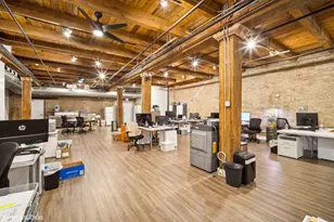 1348 W Concord Pl, Chicago, IL 60622 - Photo 20