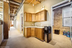 1348 W Concord Pl, Chicago, IL 60622 - Photo 42