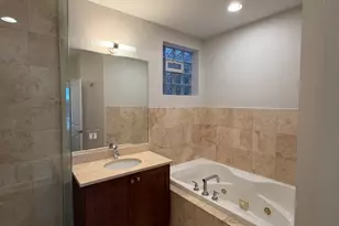 2251 W Wabansia Ave, Chicago, IL 60647 - Photo 8