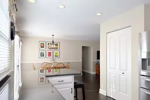 1819 W Thornwood Ln, Mount Prospect, IL 60056 - Photo 24