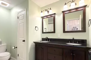 1819 W Thornwood Ln, Mount Prospect, IL 60056 - Photo 30