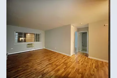 736 W Buena Avenue #208, Chicago, IL 60613 - Photo 2