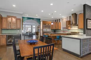 1426 W Melrose St, Chicago, IL 60657 - Photo 16