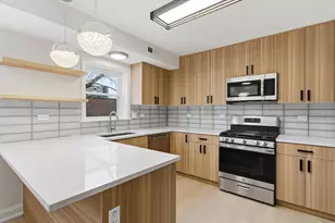 5915 N Milwaukee Ave, Chicago, IL 60646 - Photo 10