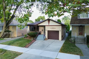 4841 N Rutherford Ave, Chicago, IL 60656 - Photo 2