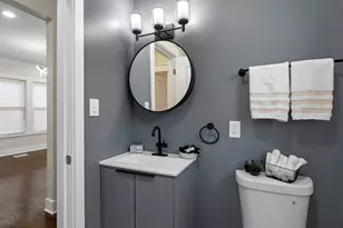 8439 S Ada St, Chicago, IL 60620 - Photo 12