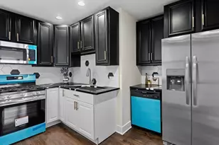 8439 S Ada St, Chicago, IL 60620 - Photo 8