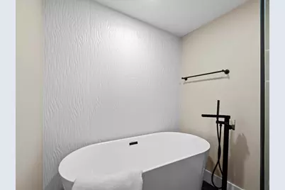 8439 S Ada Street, Chicago, IL 60620 - Photo 20