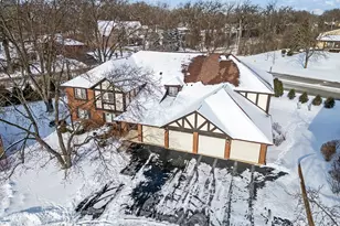 35 Shawnee Trail, Indian Head Park, IL 60525 - Photo 18