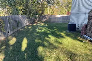 1066 Foxworth Blvd, Lombard, IL 60148 - Photo 16