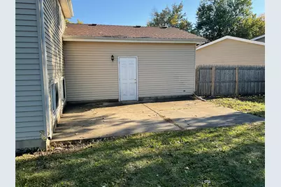 1066 Foxworth Boulevard #0, Lombard, IL 60148 - Photo 14