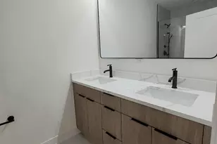 4625 S Michigan Ave, Chicago, IL 60653 - Photo 6