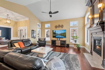 9175 Holland Harbor Circle, Frankfort, IL 60423 - Photo 10
