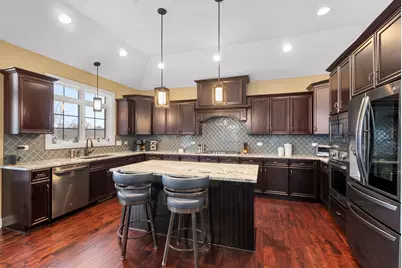9175 Holland Harbor Circle, Frankfort, IL 60423 - Photo 12