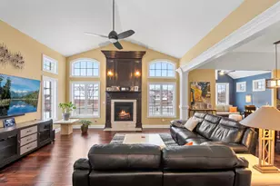 9175 Holland Harbor Circle, Frankfort, IL 60423 - Photo 8