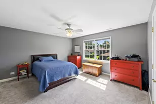 4632 Pershing Ave, Downers Grove, IL 60515 - Photo 18