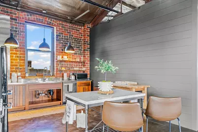 209 E Washington Street #5, Bloomington, IL 61701 - Photo 26