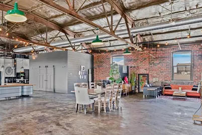 209 E Washington Street #5, Bloomington, IL 61701 - Photo 20