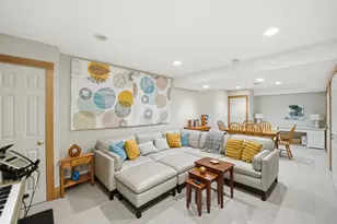 15 Manchester Ln, Elmhurst, IL 60126 - Photo 26