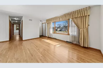 626 Burdette Avenue, Glendale Heights, IL 60139 - Photo 8