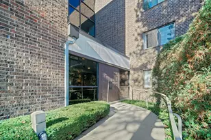 690 Chandler Rd, Gurnee, IL 60031 - Photo 4