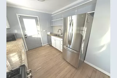 2106 Tepee Avenue, Carpentersville, IL 60110 - Photo 6