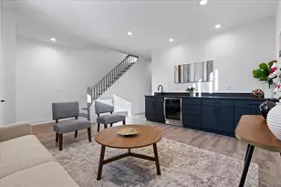 2636 W Evergreen Ave, Chicago, IL 60622 - Photo 18