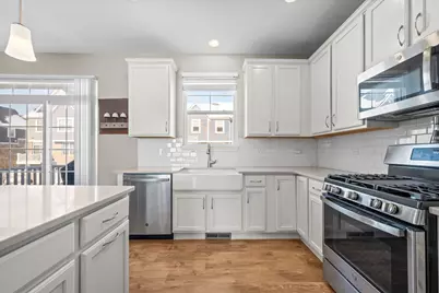 1941 Kingsley Circle, Northbrook, IL 60062 - Photo 8