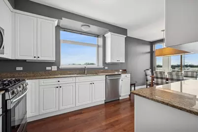 [Address not provided], Morton Grove, IL 60053 - Photo 6