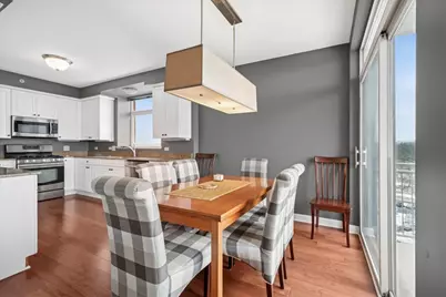 [Address not provided], Morton Grove, IL 60053 - Photo 8