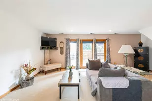 18241 Gottschalk Ave, Homewood, IL 60430 - Photo 8