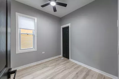 2623 E 109th Street, Chicago, IL 60617 - Photo 10